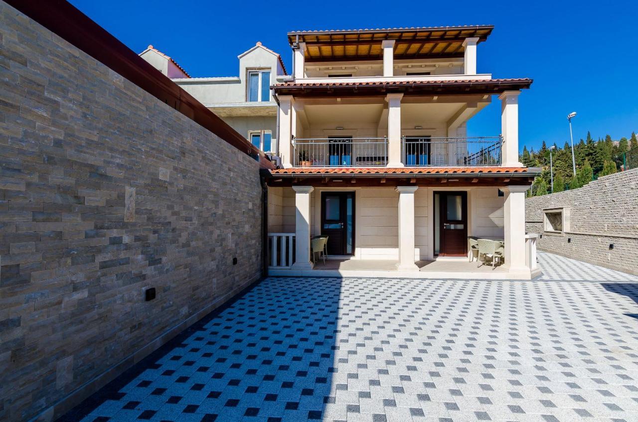 Apartments Kanjuo By The Sea Mlini Exterior foto