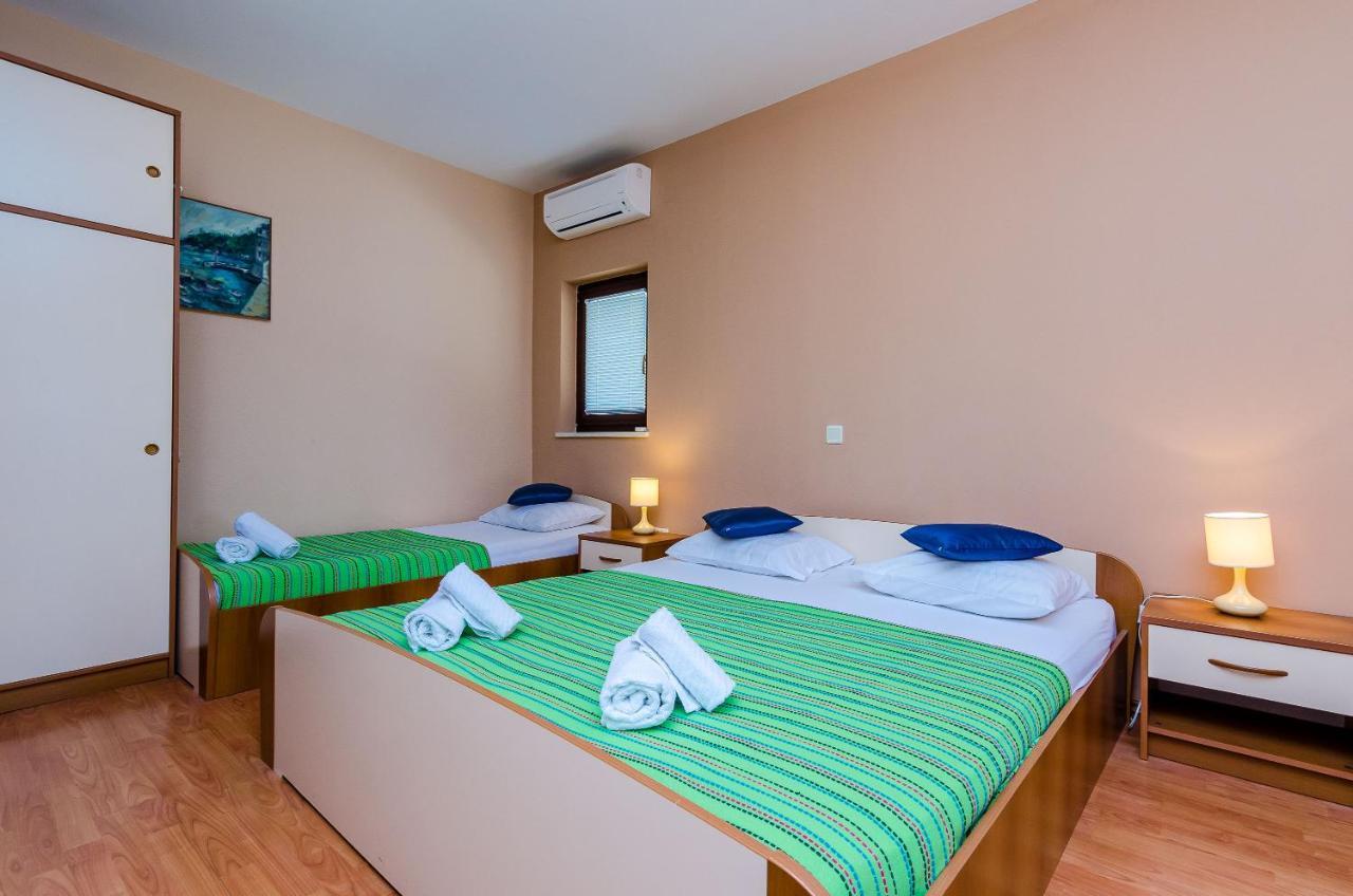 Apartments Kanjuo By The Sea Mlini Exterior foto